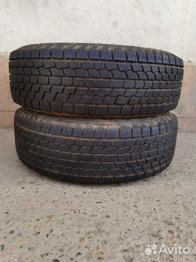 Hankook Nordik IS RW08 215/70 R15 98T