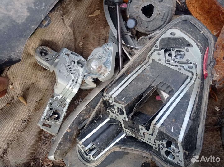 Toyota auris 150 плата фонаря заднего