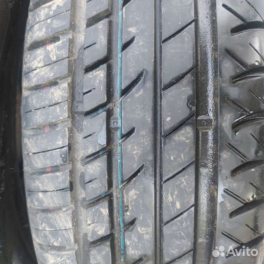 Viatti Strada Asimmetrico 19.5/65 R15