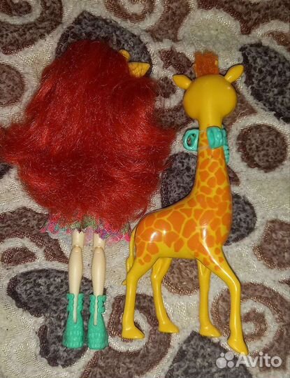 Энчантималс жираф