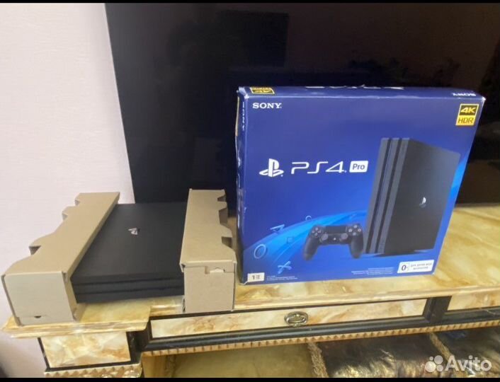 Sony PS4 pro 1tb