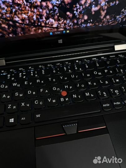 ThinkPad Yoga 260 (Core i5, 8/256гб, FHD, LTE)