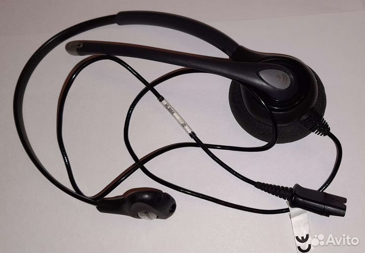 Профессиональная гарнитура Plantronics