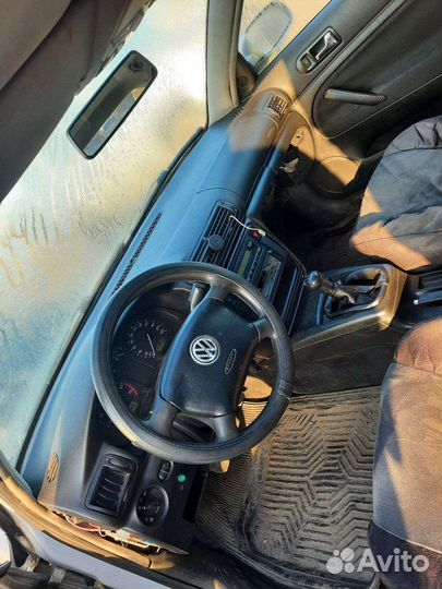 Volkswagen passat в разбор