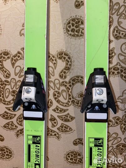 Горные лыжи atomic