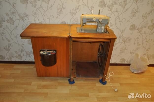 Ножная швейная машинка Kohler