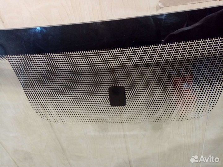 Лобовое стекло LADA Largus