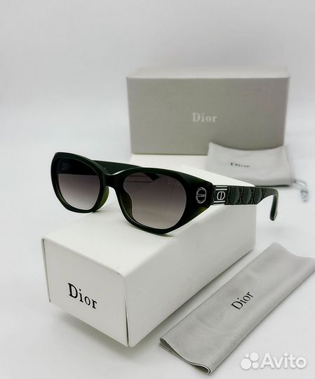 Солнцезащитные очки Dior