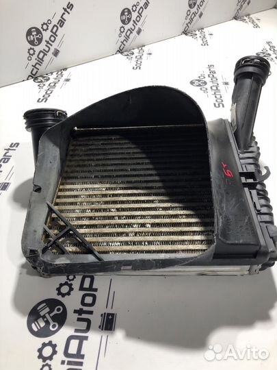 Радиатор интеркулера Volkswagen Touareg, Audi Q7