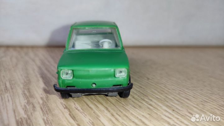 Модель автомобиля fiat 126P estetyka Римейк