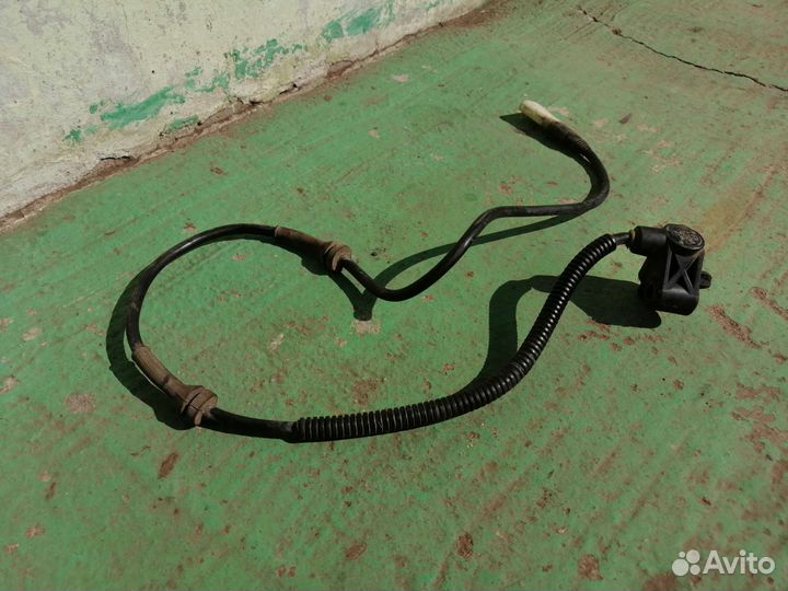 Датчик абс передний Форд Мондео 2