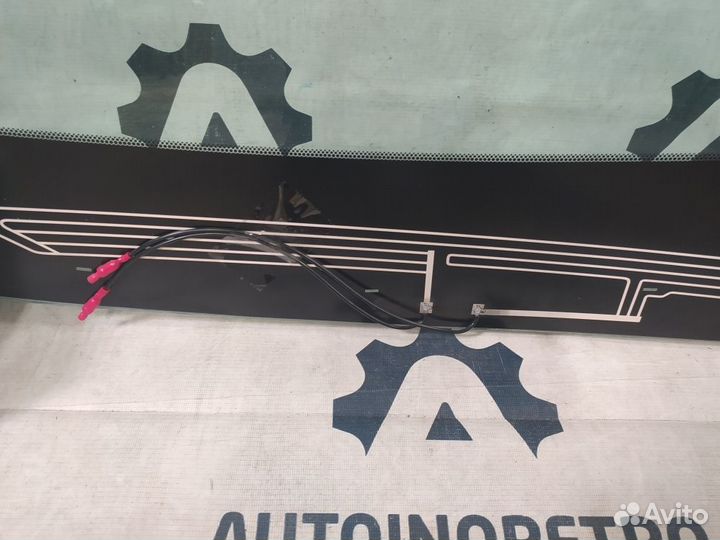 Стекло лобовое (обогр. щеток) Kia Rio lll (2011)