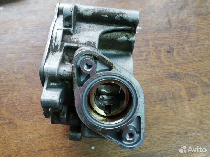 Насос вакуумный Шкода октавия 3 а7