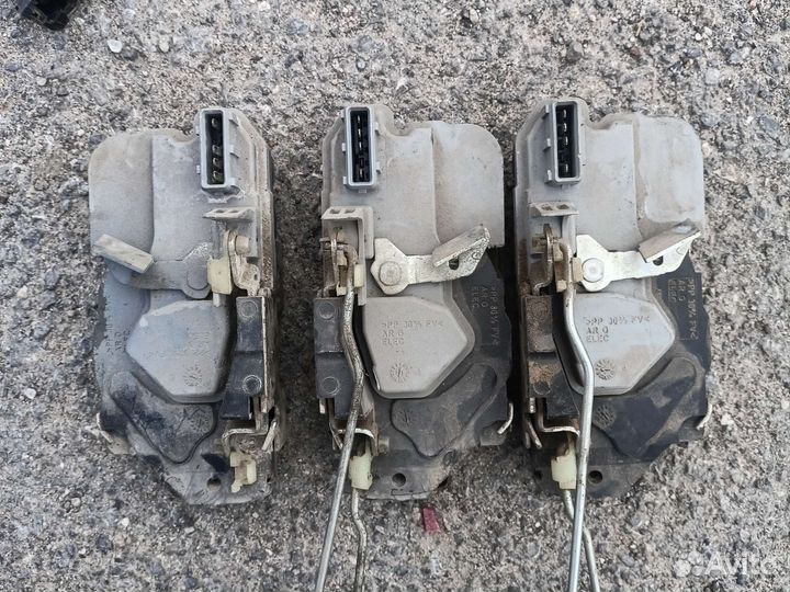 Замки электрические лада калина,гранта,датсун