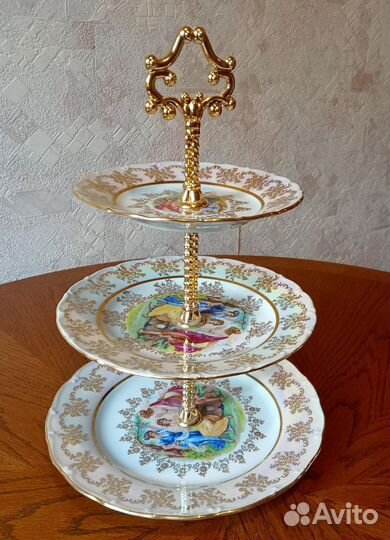 Этажерка 3-х ярусная Мадонна, Чехия, фарфор