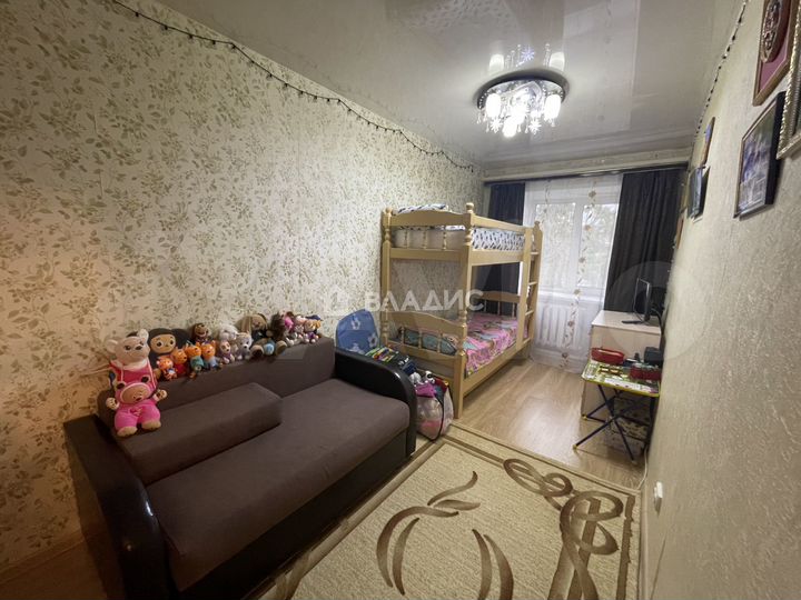 2-к. квартира, 42 м², 4/4 эт.