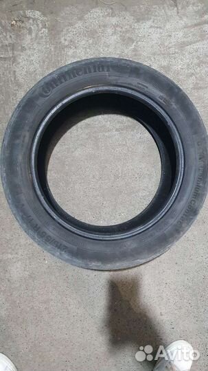 Continental ContiPremiumContact 215/55 R17