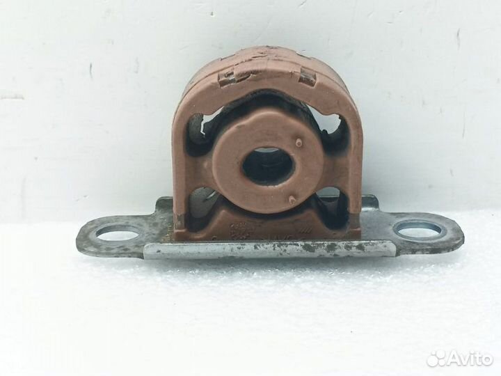 Подушка глушителя Audi A6 C7 1.8 CYG 2018