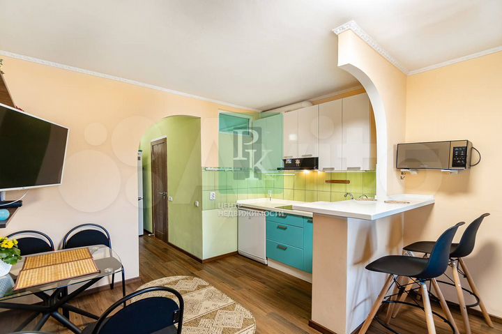 1-к. апартаменты, 30 м², 1/3 эт.