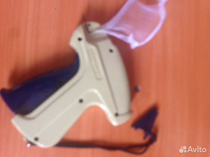 Пистолет для этикеток