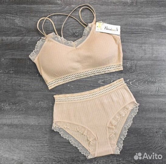 Комплект топ и трусики