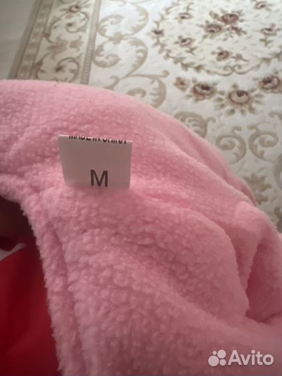 Зимняя куртка новая для маленькой собачки