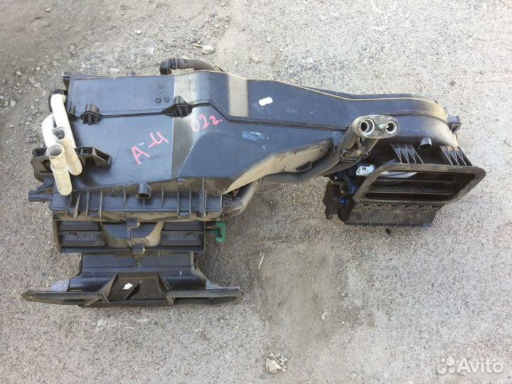 Корпус отопителя Audi A4 B6 2000-2004