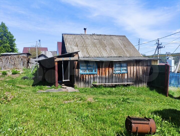 Дом 26,9 м² на участке 18 сот.