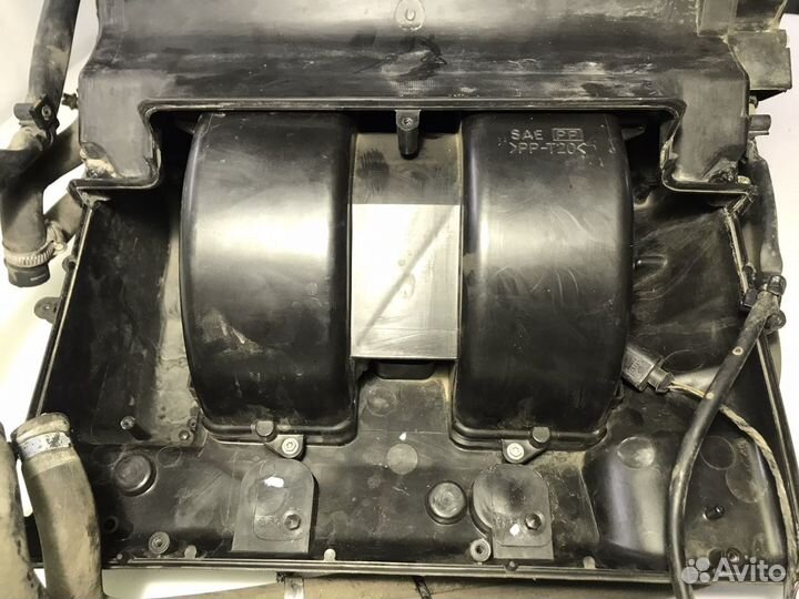 Корпус печки Ауди А8 S8 D3 печка Audi А8 С8 Д3