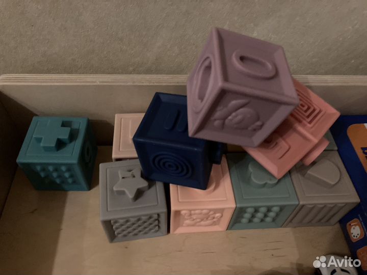 Сенсорные тактильные кубики