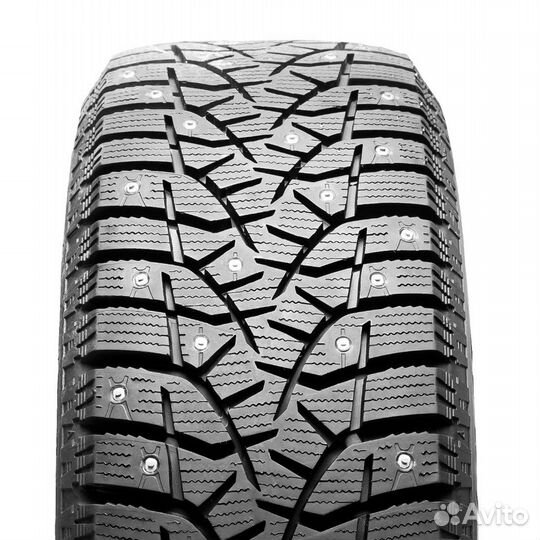 Bridgestone Blizzak Spike-02 SUV 205/70 R15 96T