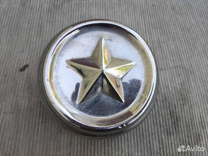 Звезда на решетку газ 21 Волга хром