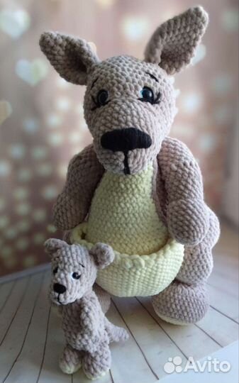 Мягкая игрушка (кенгуру с кенгуренком) новая