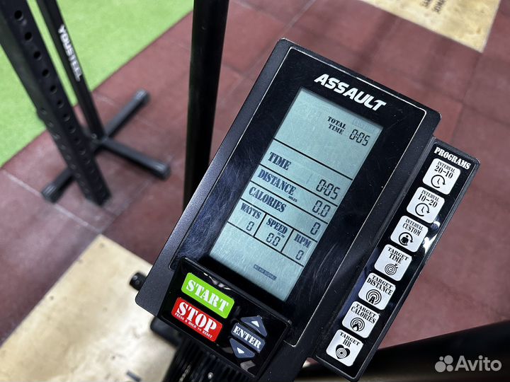 Assault bike велотренажер