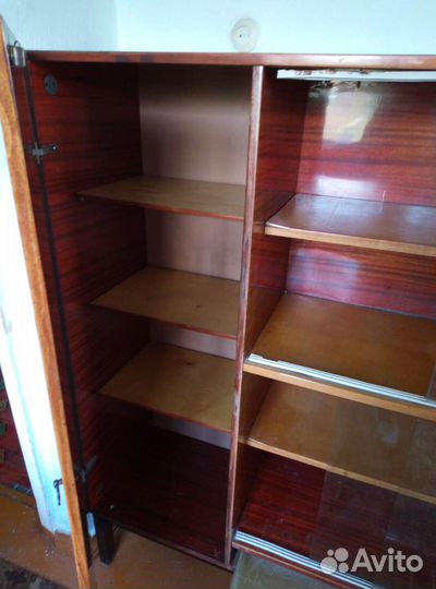 Сервант времен СССР