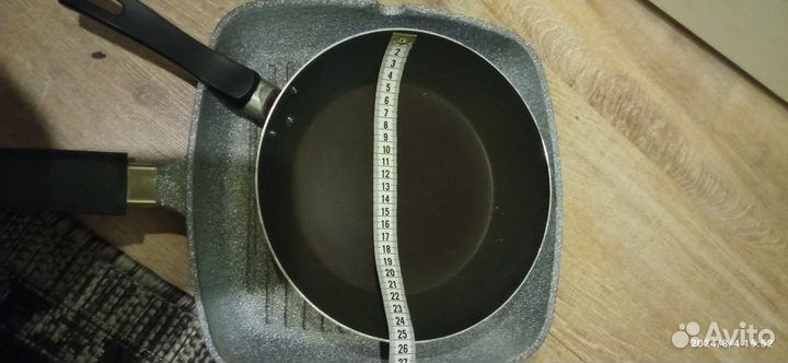 Сковородки б.у