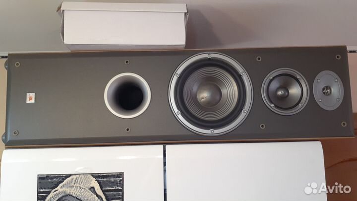 Колонки JBL E60