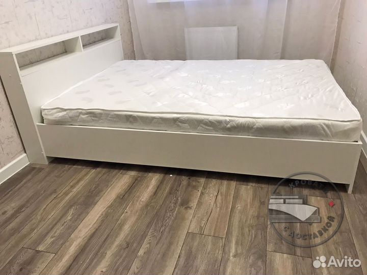 Кровать двуспальная