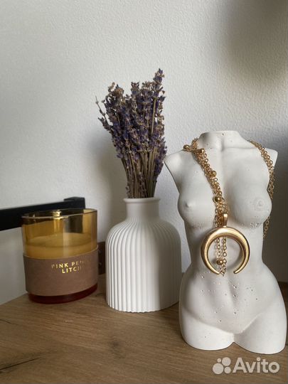 Декор из гипса