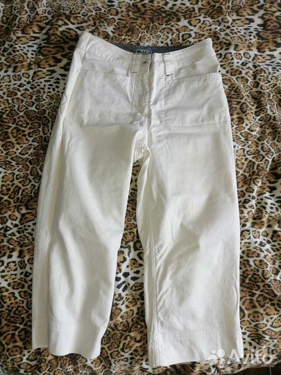 Брюки капри