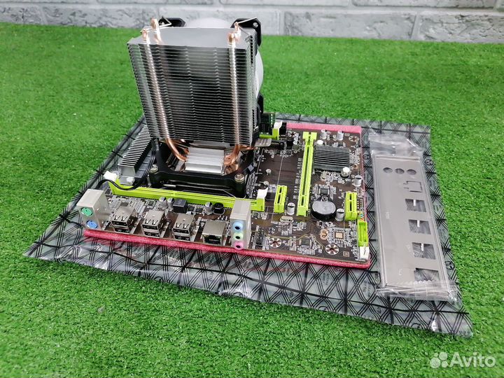 Игровой комплект i3-10100f (аналог) + 16gb + RGB