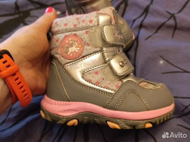 Ботинки зимние для девочки 24