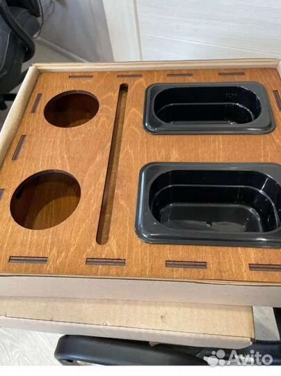 Винный столик