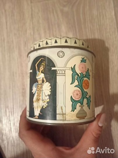 Жестяная банка из под чая СССР