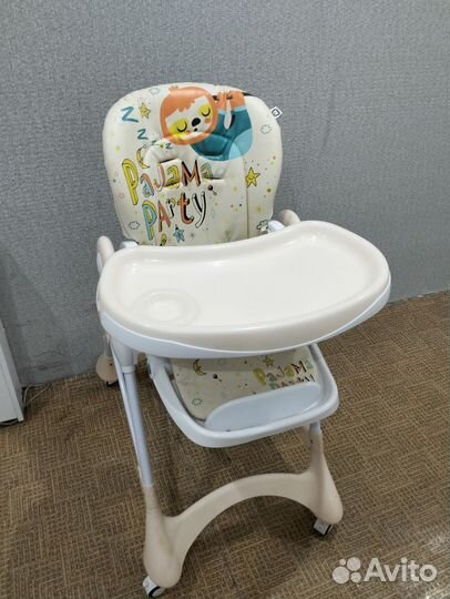 Детский столик для кормления