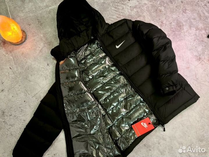 Зимние куртки Nike удобные