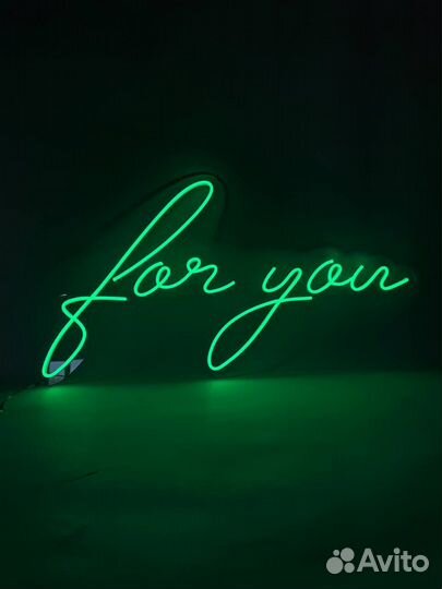 Неоновая вывеска кофе