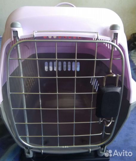 Переноска для кошек и собак