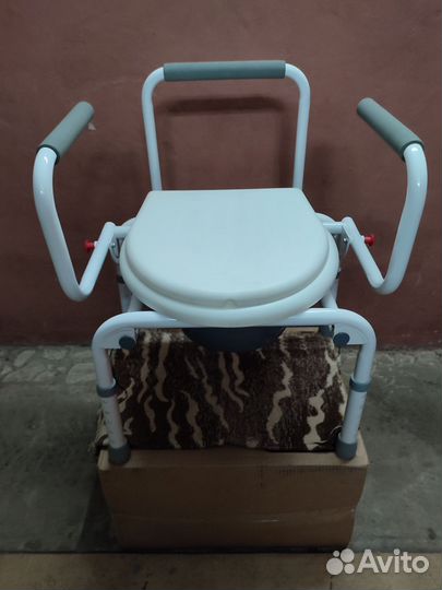 Кресло-туалет армед