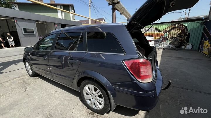 Opel Astra 1.8 AT, 2007, 235 000 км